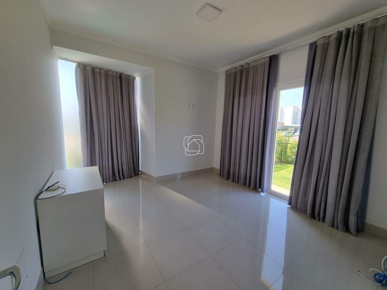 Casa de Condomínio à venda em Itu - SP - Condomínio Terras de São José II: suite 2 piso inferior