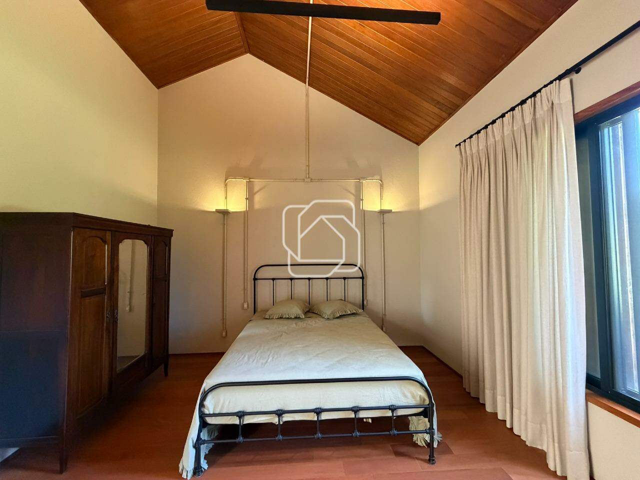 Casa de Condomínio à venda em Monte Mor - SP - Haras Larissa: Dormitório