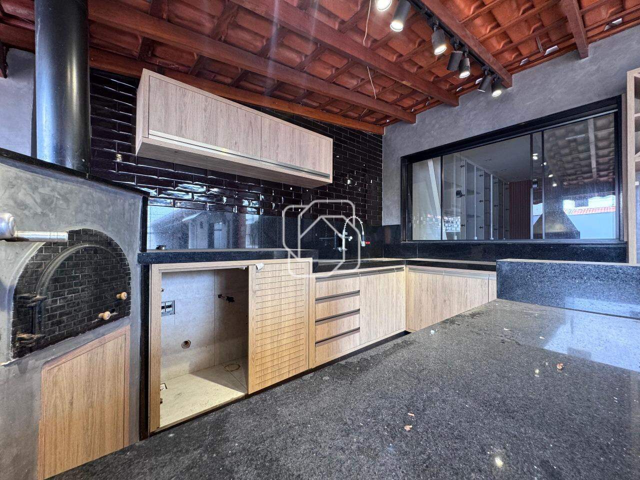 Casa para aluguel em Itu - SP - Vila Cleto: