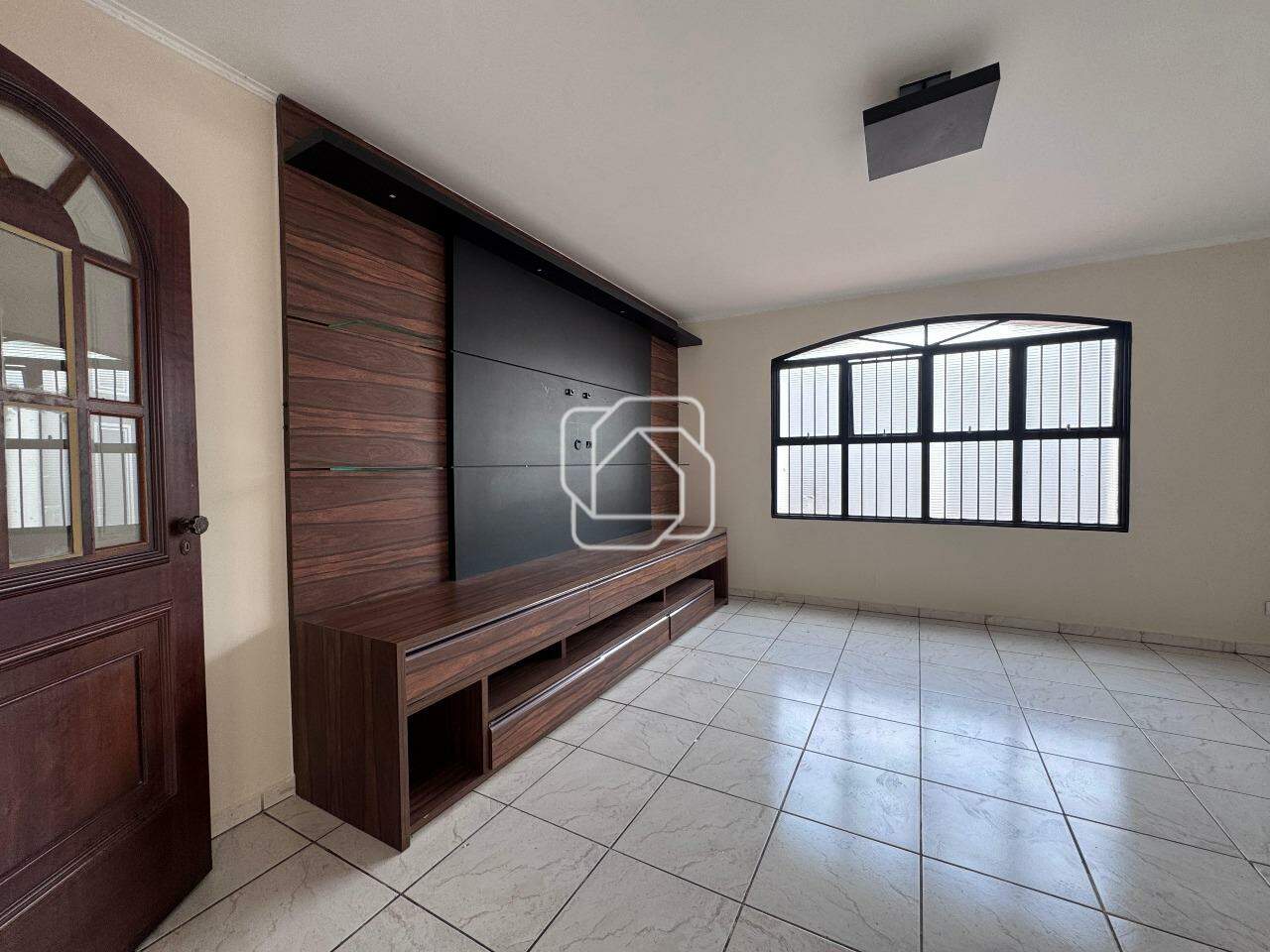 Casa para aluguel em Itu - SP - Vila Cleto: 