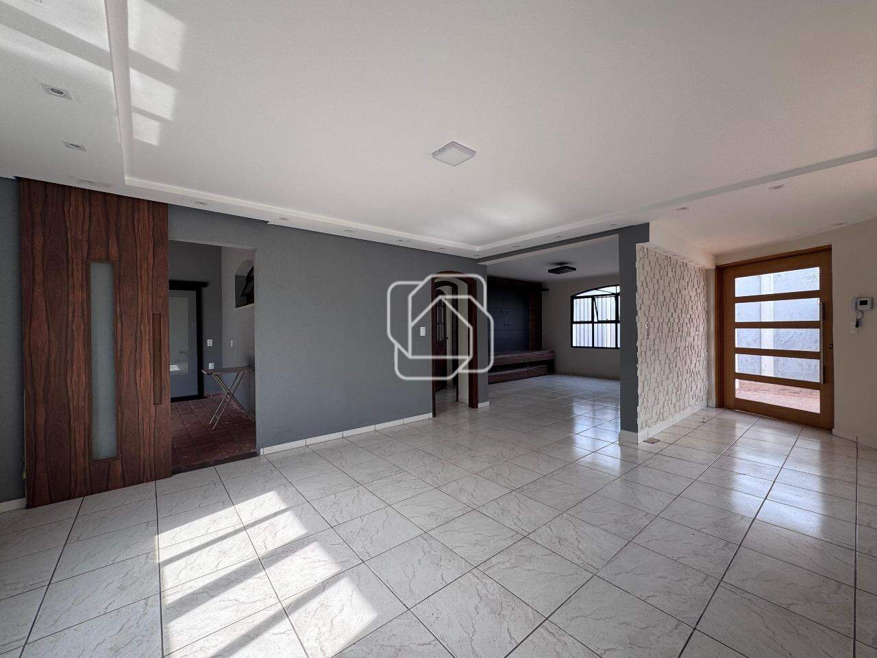 Casa para aluguel em Itu - SP - Vila Cleto: 