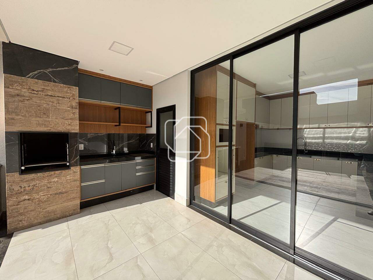 Casa de Condomínio para aluguel em Indaiatuba - SP - Residencial Milano: 