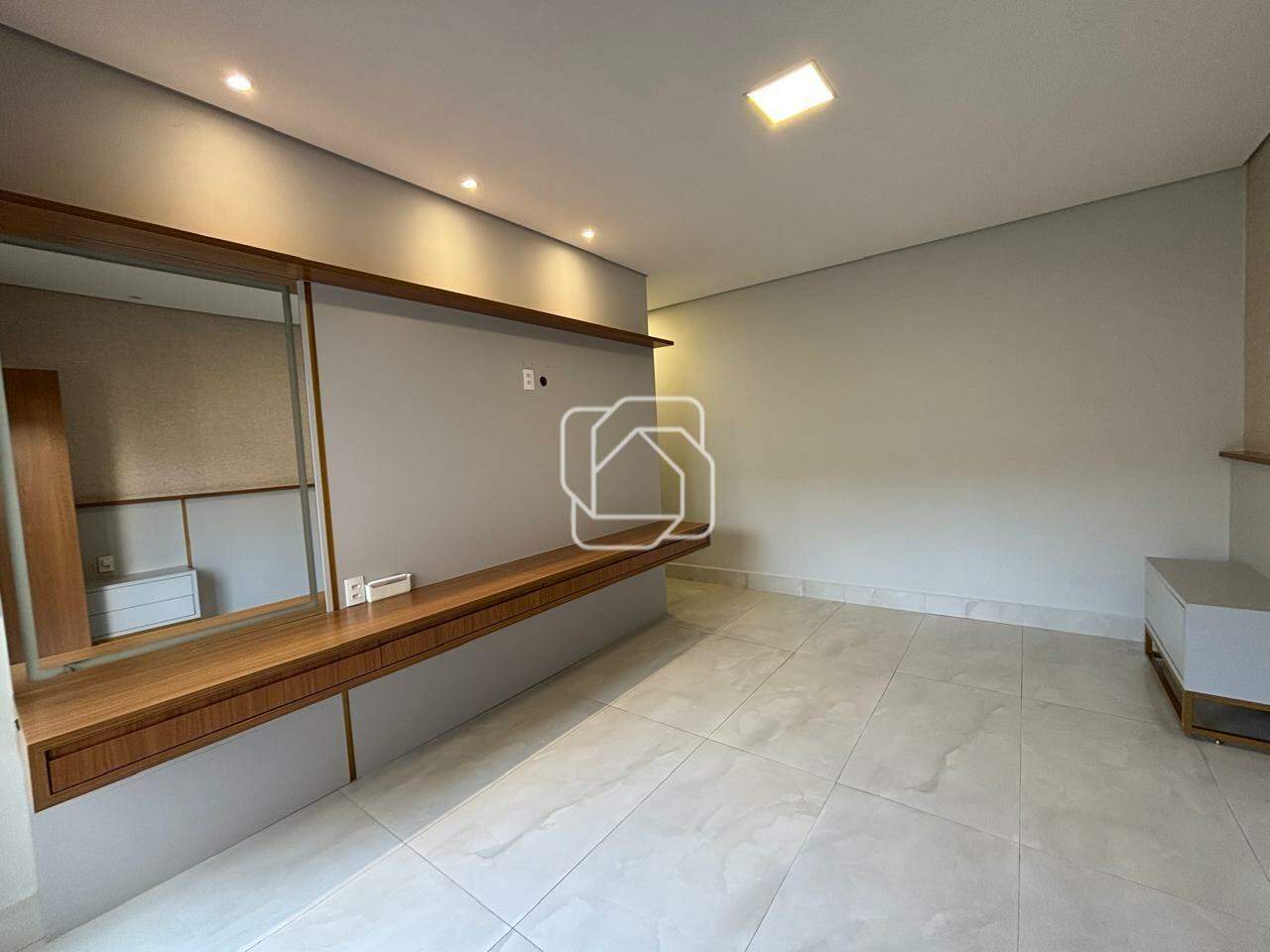 Casa de Condomínio para aluguel em Indaiatuba - SP - Residencial Milano: 