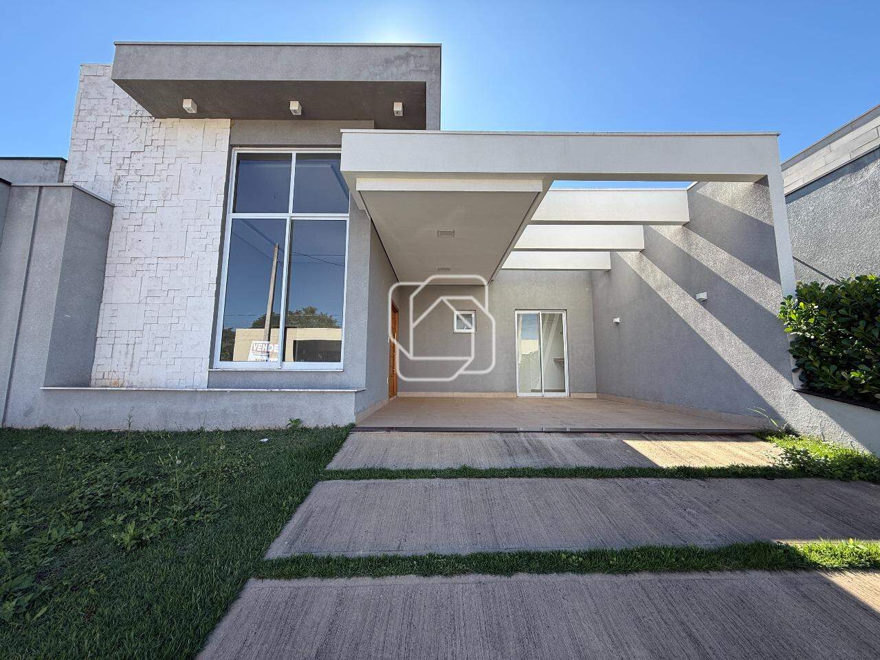 Casa de Condomínio à venda em Indaiatuba - SP - Jardim Residencial Viena: Fachada