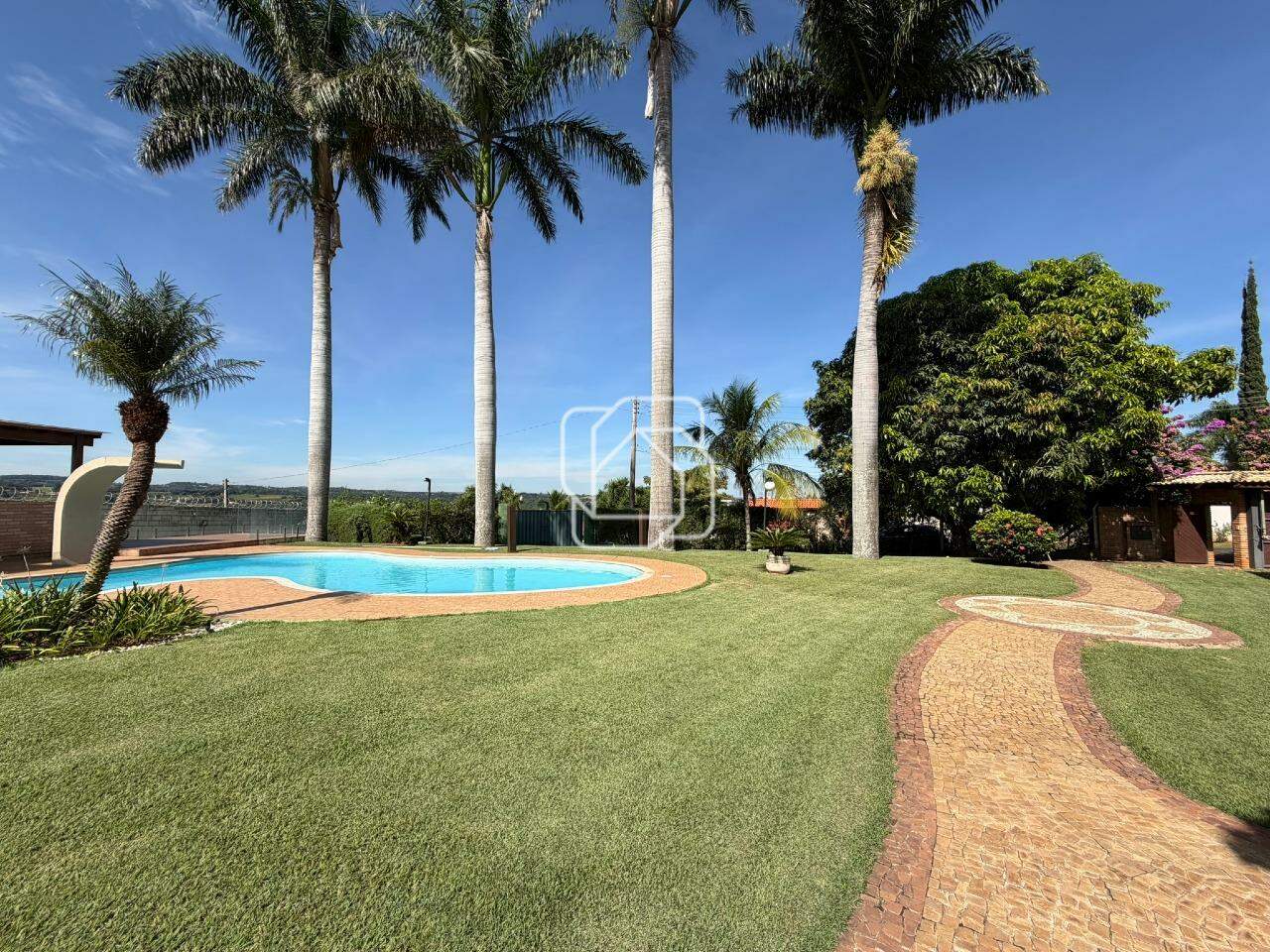 Casa de Condomínio à venda em Indaiatuba - SP - Vale das Laranjeiras: Área externa