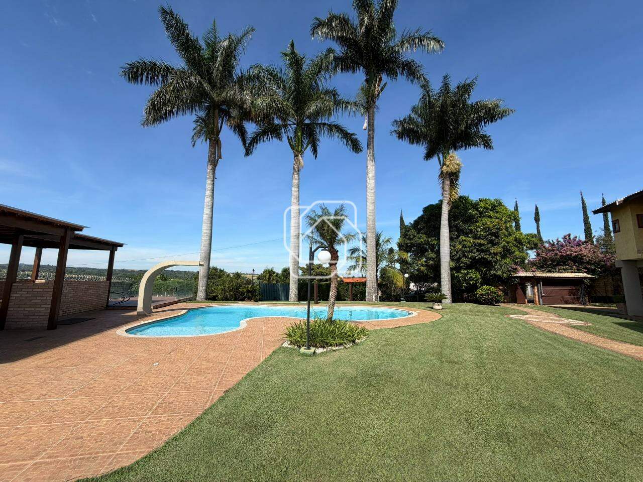 Casa de Condomínio à venda em Indaiatuba - SP - Vale das Laranjeiras: Área externa