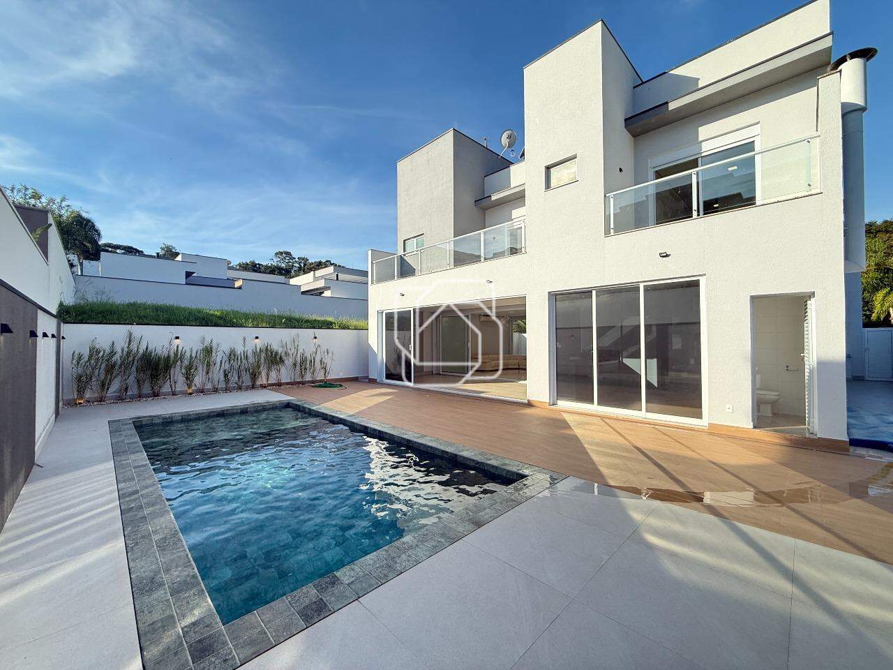 Casa de Condomínio à venda em Indaiatuba - SP - Jardim Residencial Santa Clara: Área da piscina