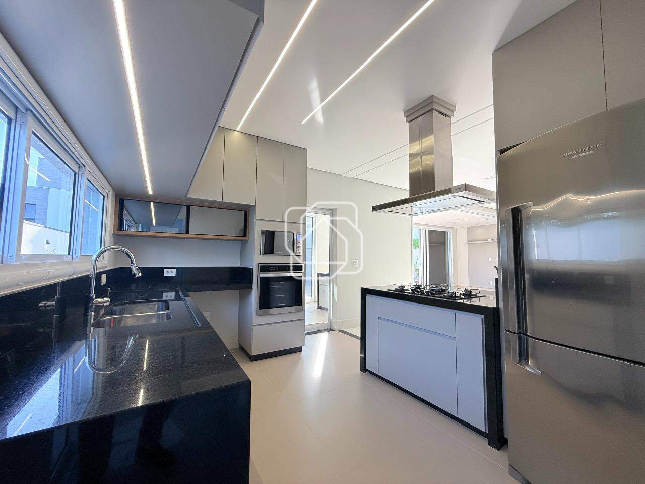 Casa de Condomínio à venda em Indaiatuba - SP - Jardim Residencial Santa Clara: Cozinha