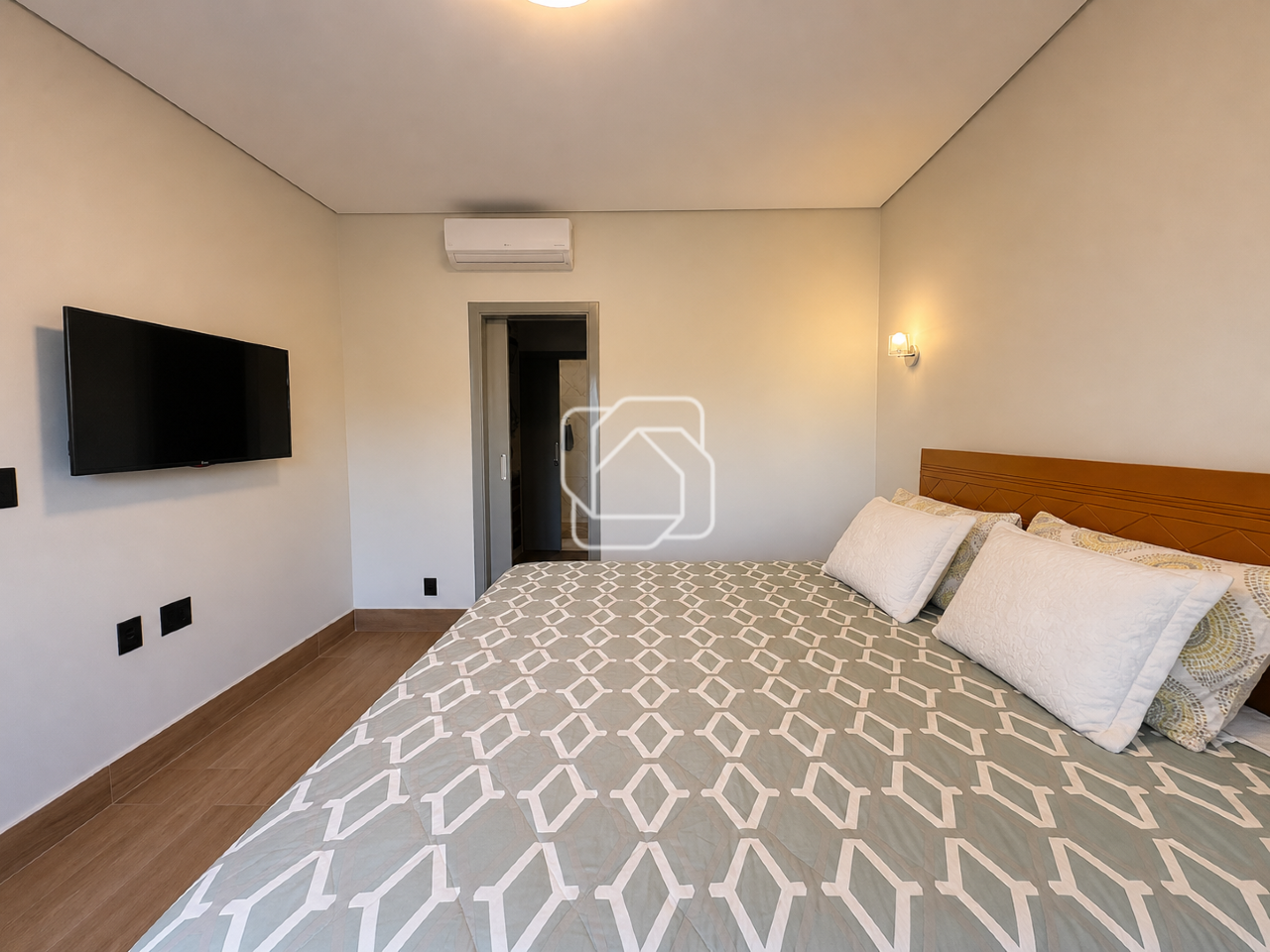 Casa de Condomínio para aluguel em Indaiatuba - SP - Jardim Vila Paradiso: Suite Master