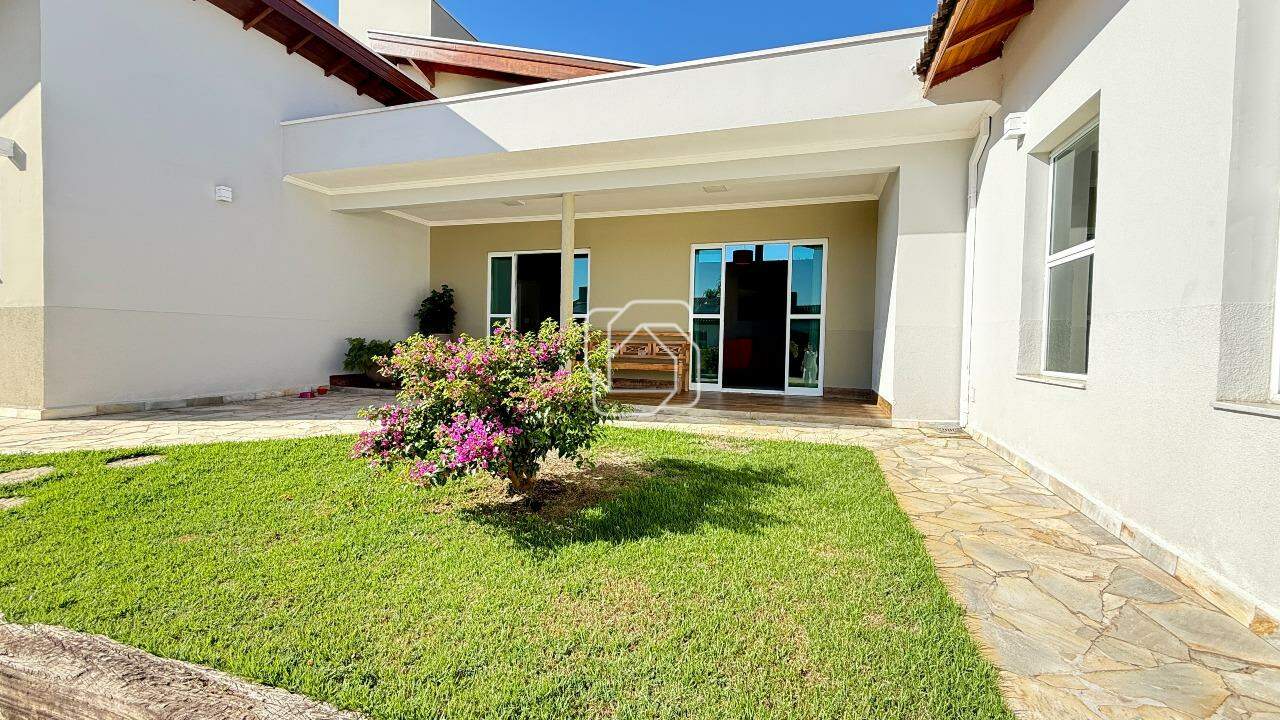 Casa de Condomínio à venda em Salto - SP - Terras de Mont Serrat: Fachada