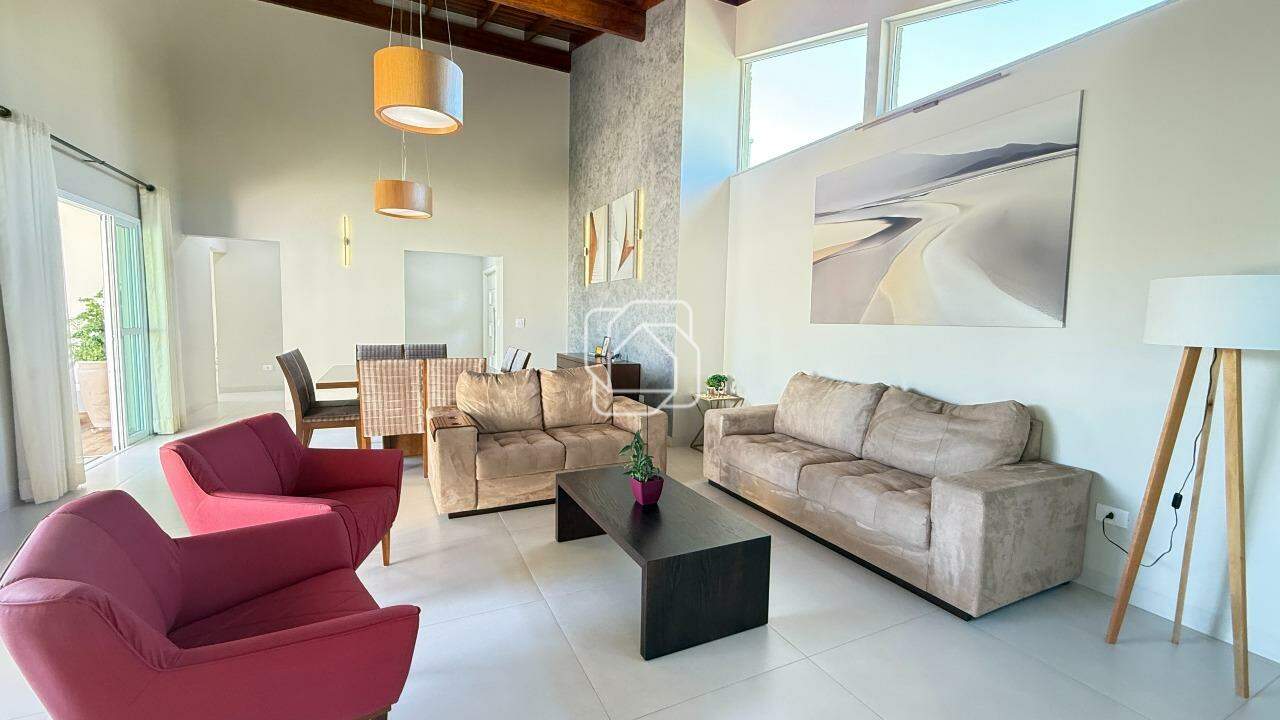 Casa de Condomínio à venda em Salto - SP - Terras de Mont Serrat: Sala de estar