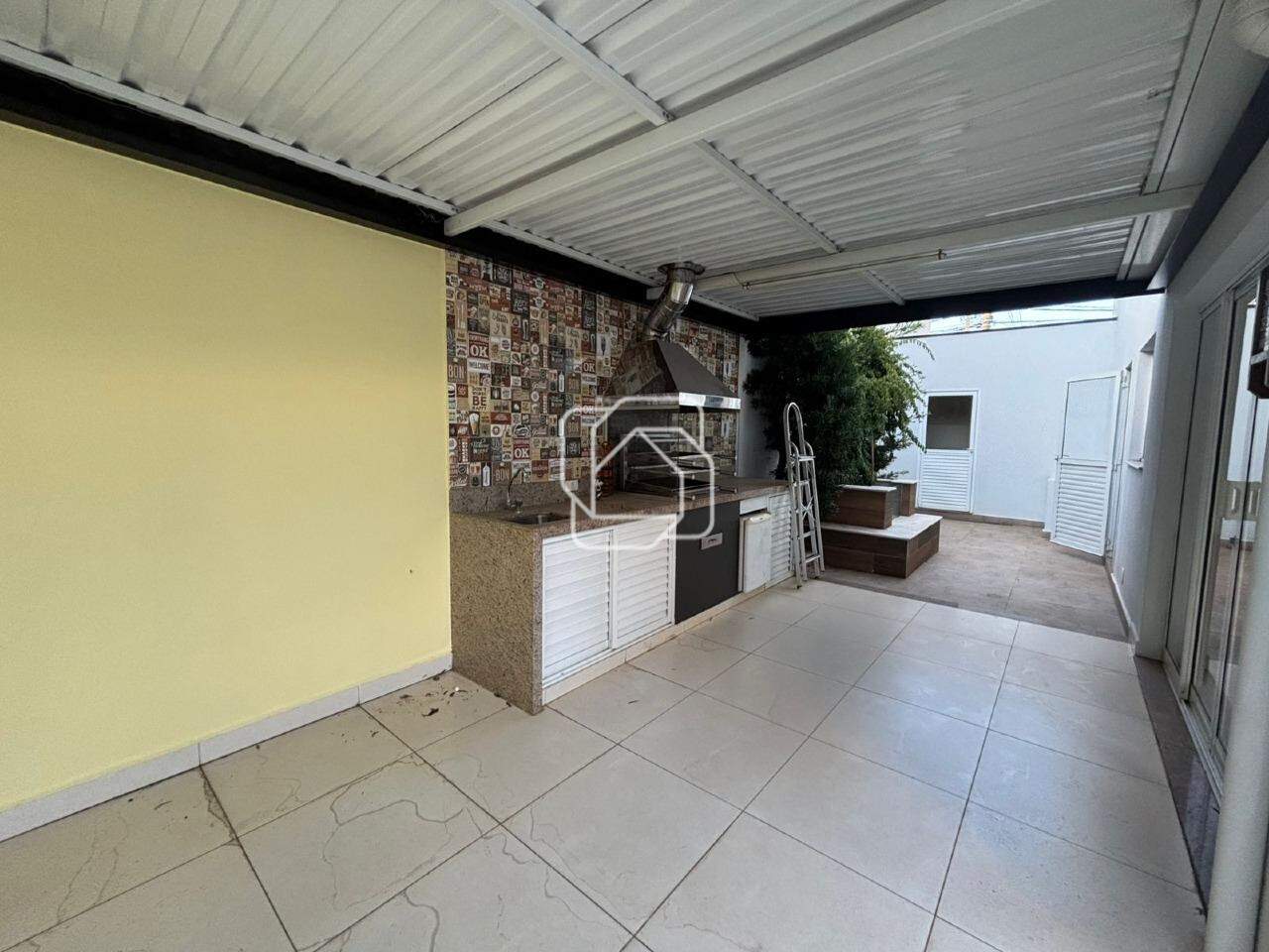 Casa de Condomínio para aluguel em Indaiatuba - SP - Jardim Portal dos Ipês: 