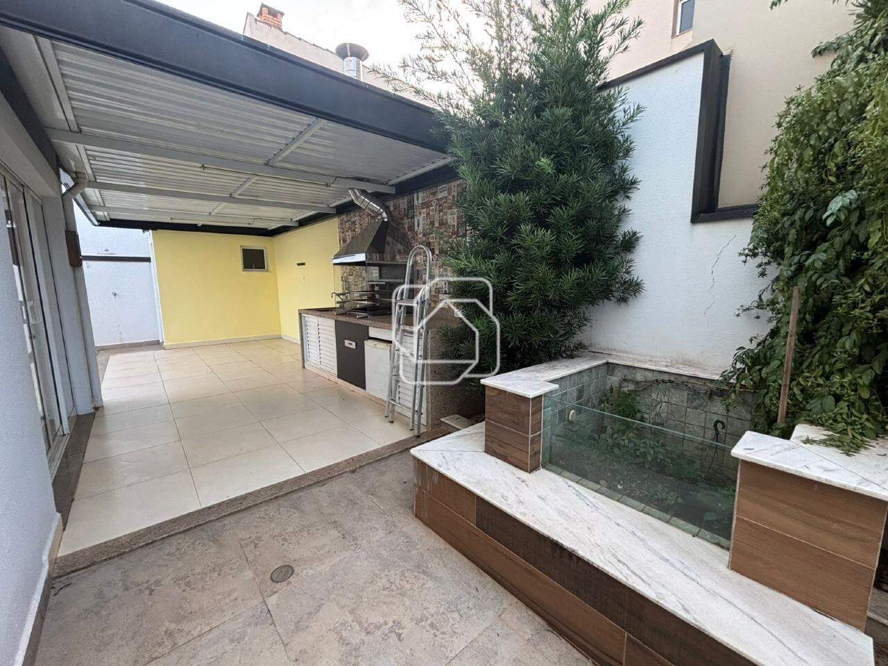 Casa de Condomínio para aluguel em Indaiatuba - SP - Jardim Portal dos Ipês: 