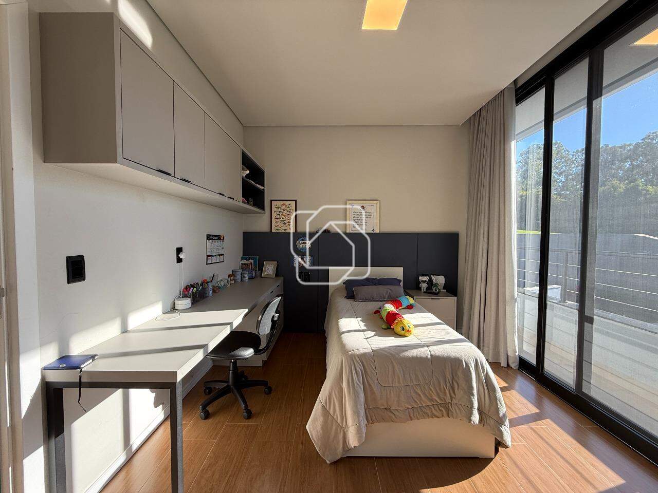 Casa de Condomínio à venda em Indaiatuba - SP - Parque Villa dos Pinheiros: suite 1