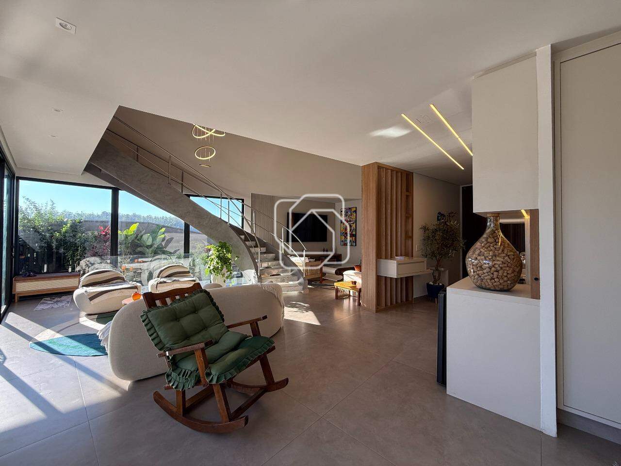 Casa de Condomínio à venda em Indaiatuba - SP - Parque Villa dos Pinheiros: 