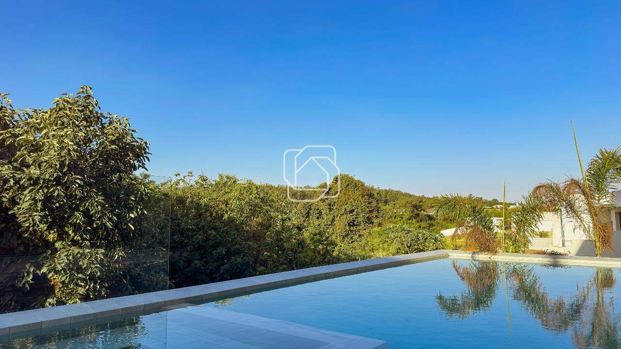 Casa de Condomínio à venda em Indaiatuba - SP - Parque Villa dos Pinheiros: Área da piscina