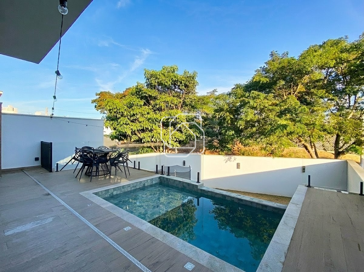 Casa de Condomínio à venda em Itu - SP - Condomínio Gardenville: Área da piscina