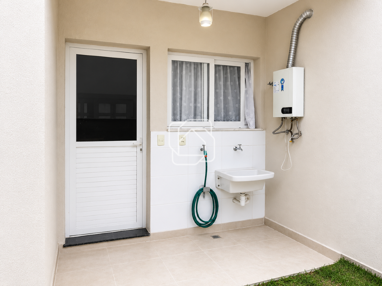 Casa de Condomínio para aluguel em Indaiatuba - SP - Maison Blanche: