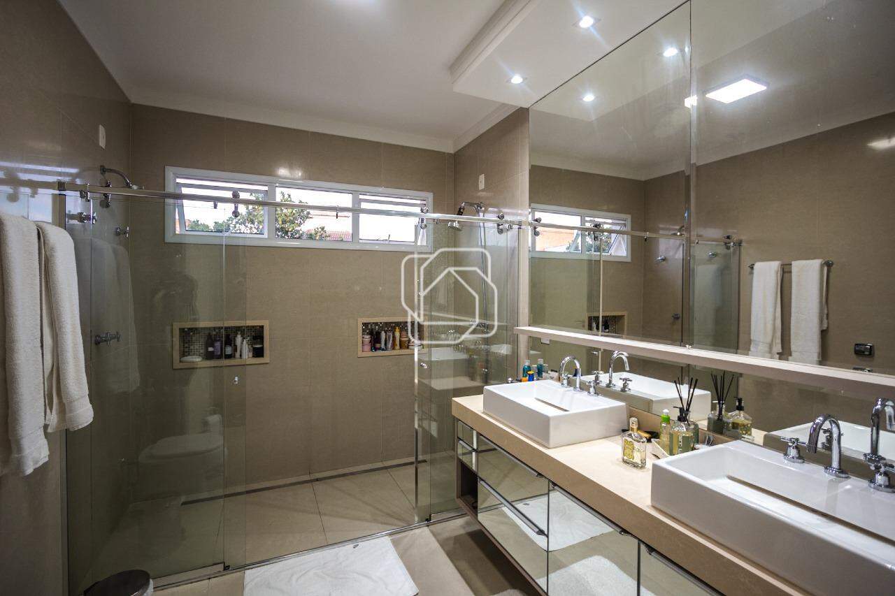 Casa de Condomínio para aluguel em Indaiatuba - SP - Jardim Residencial Santa Clara: Banheiro