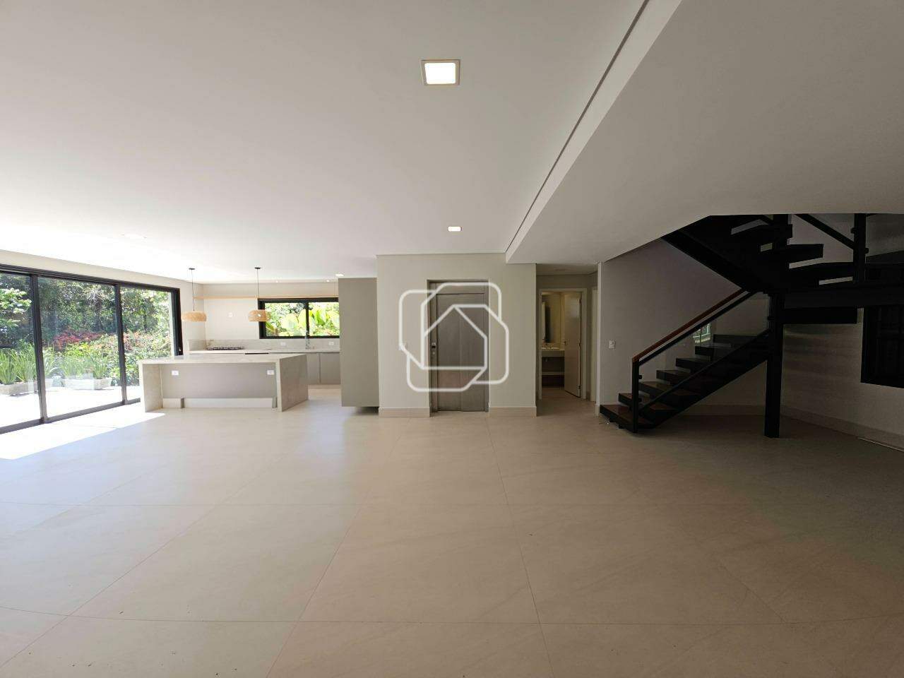 Casa de Condomínio para aluguel em Indaiatuba - SP - Helvetia Country: Ambientes integrados