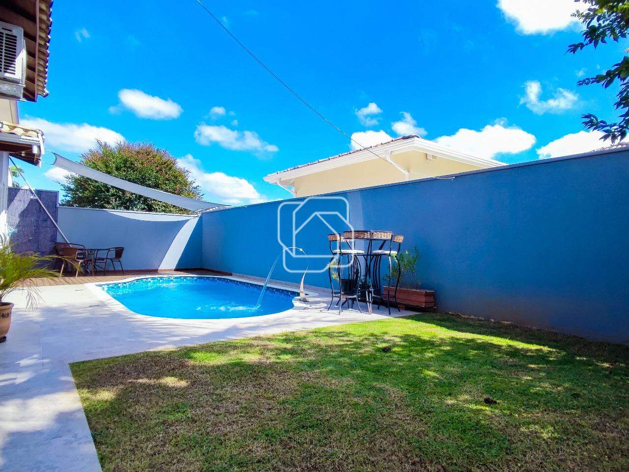 Casa de Condomínio para aluguel em Indaiatuba - SP - Jardim Residencial Santa Clara: Área externa