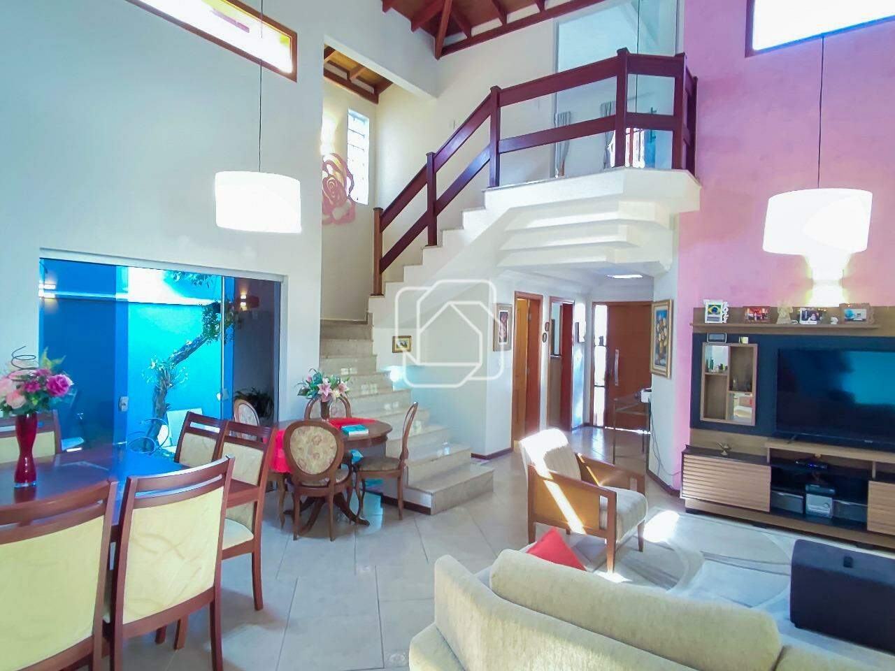 Casa de Condomínio para aluguel em Indaiatuba - SP - Jardim Residencial Santa Clara: Ambientes integrados
