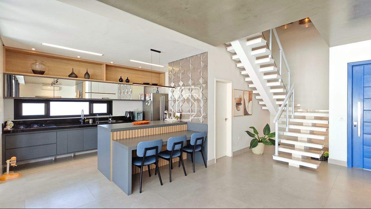 Casa de Condomínio à venda em Indaiatuba - SP - Jardins Di Roma: Cozinha integrada