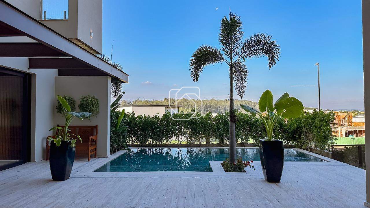 Casa de Condomínio à venda em Indaiatuba - SP - Parque Villa dos Pinheiros: Área da piscina