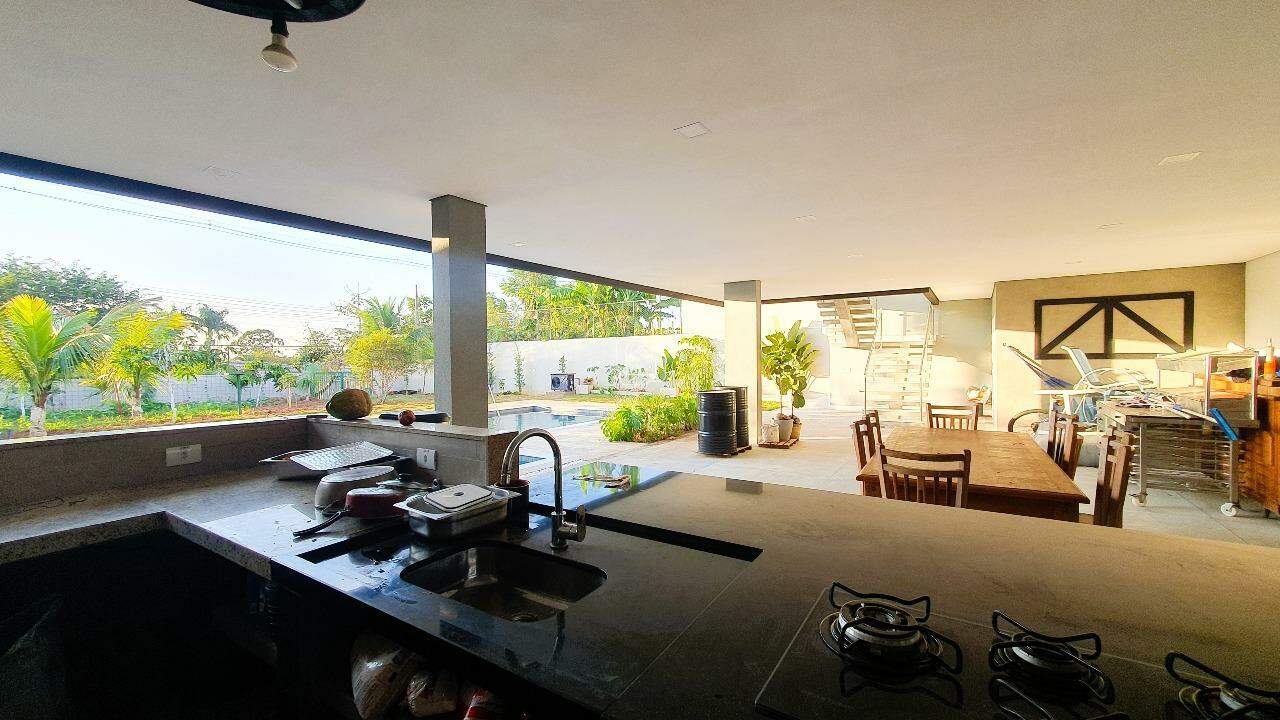 Casa de Condomínio para aluguel em Salto - SP - Condomínio Fazenda Palmeiras Imperiais: