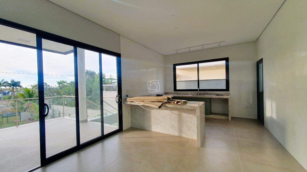 Casa de Condomínio para aluguel em Salto - SP - Condomínio Fazenda Palmeiras Imperiais: