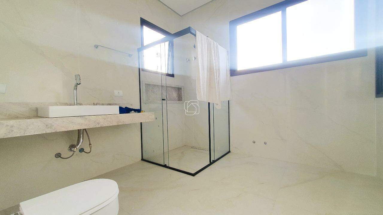 Casa de Condomínio para aluguel em Salto - SP - Condomínio Fazenda Palmeiras Imperiais: