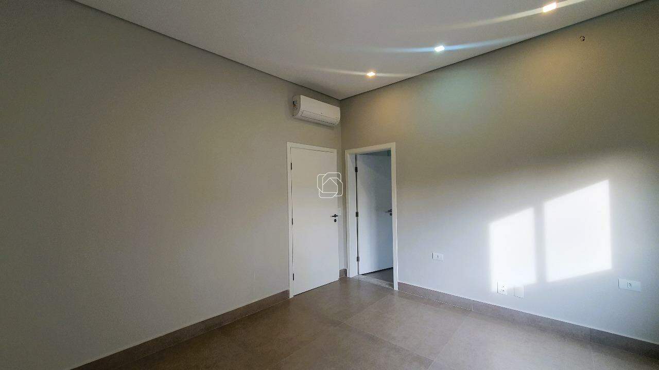 Casa de Condomínio para aluguel em Salto - SP - Condomínio Fazenda Palmeiras Imperiais: