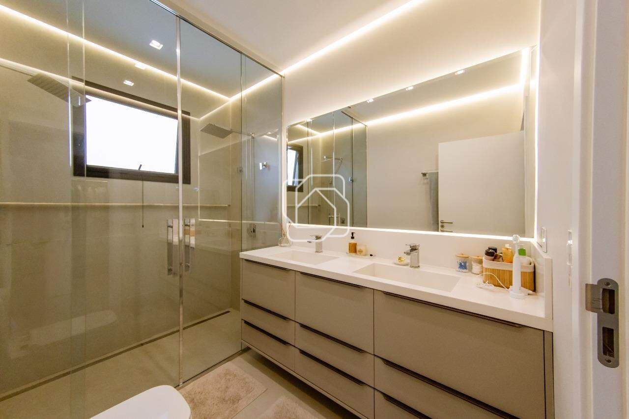 Casa de Condomínio à venda em Indaiatuba - SP - Jardins do Golfe Residencial Indaiatuba: Banheiro