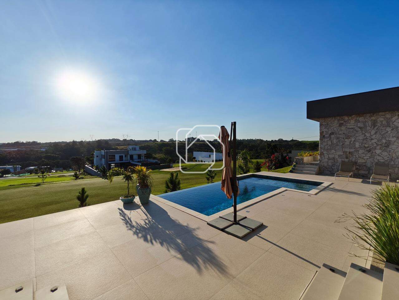 Casa de Condomínio à venda em Indaiatuba - SP - Jardins do Golfe Residencial Indaiatuba: Área da piscina