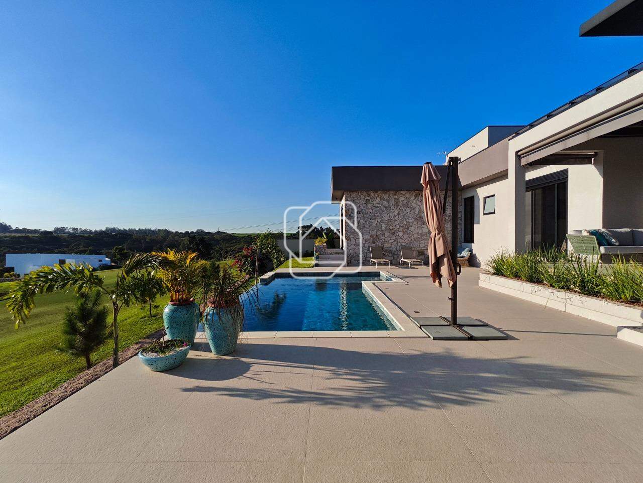 Casa de Condomínio à venda em Indaiatuba - SP - Jardins do Golfe Residencial Indaiatuba: Área da piscina