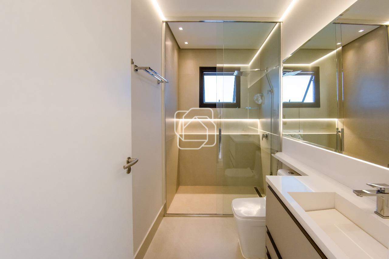 Casa de Condomínio à venda em Indaiatuba - SP - Jardins do Golfe Residencial Indaiatuba: Banheiro