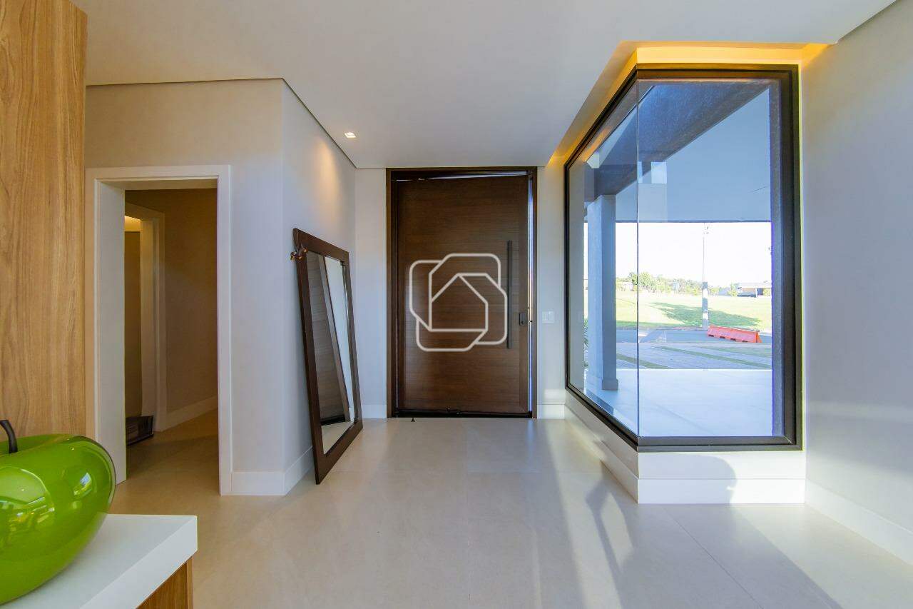 Casa de Condomínio à venda em Indaiatuba - SP - Jardins do Golfe Residencial Indaiatuba: Hall de entrada