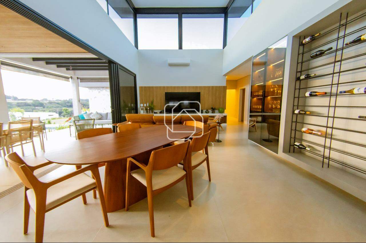 Casa de Condomínio à venda em Indaiatuba - SP - Jardins do Golfe Residencial Indaiatuba: Sala de jantar