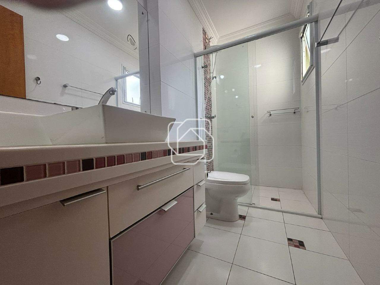 Casa de Condomínio para aluguel em Indaiatuba - SP - Jardim Villa Romana: