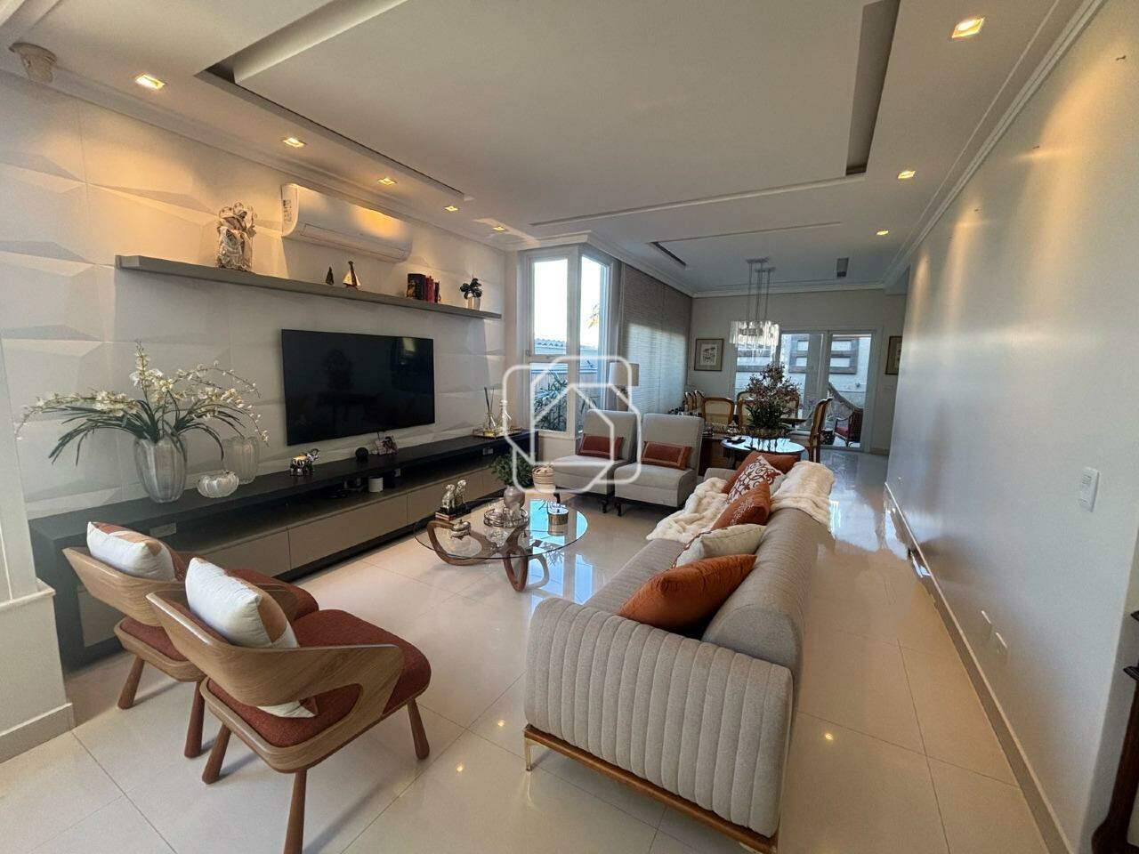 Casa de Condomínio para aluguel em Indaiatuba - SP - Jardim Residencial Alto de Itaici: 