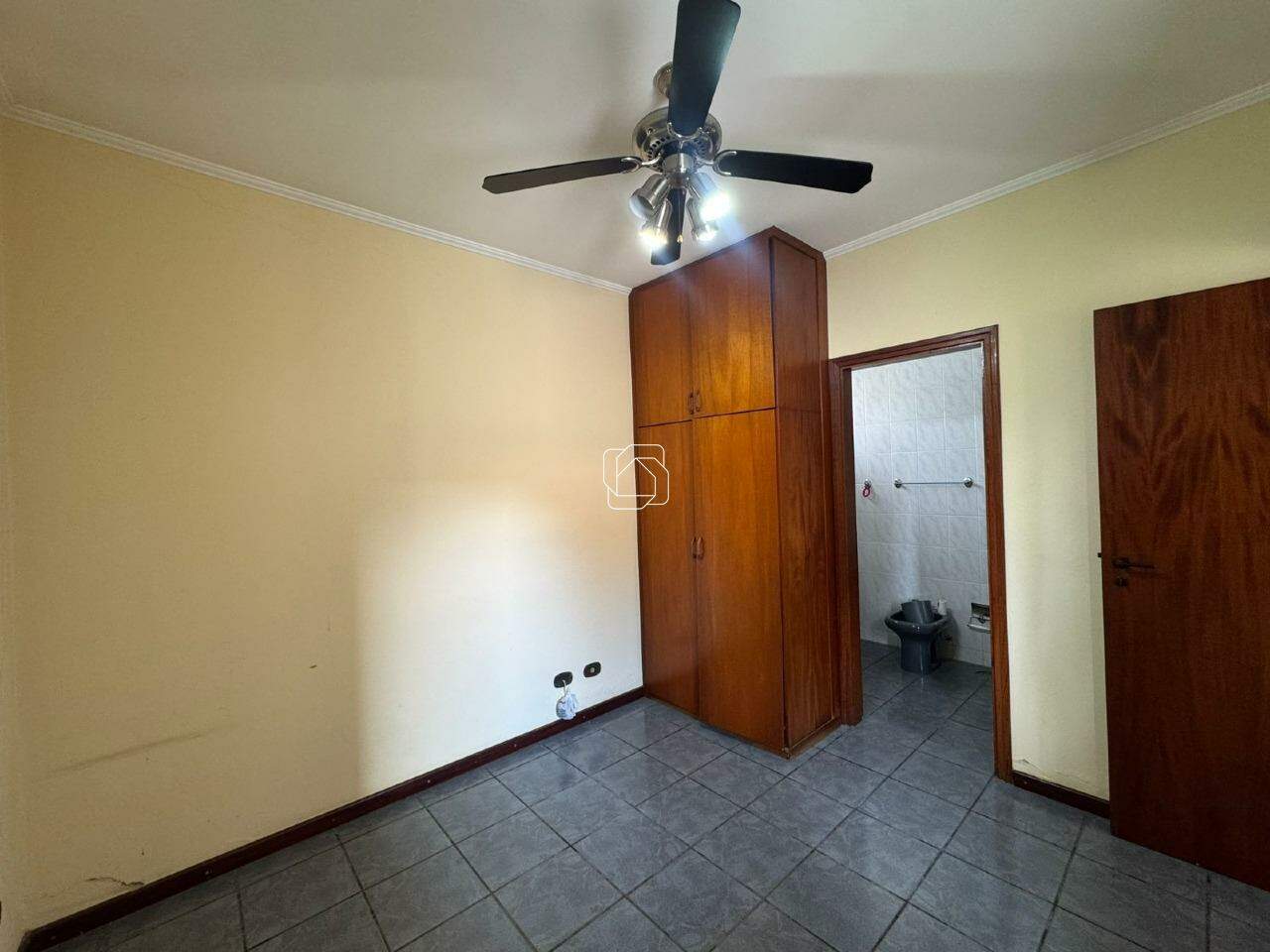 Casa de Condomínio para aluguel em Salto - SP - Condomínio Fechado Village Haras São Luiz II: