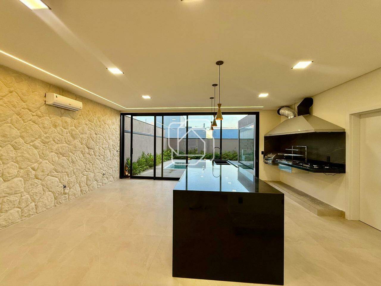 Casa de Condomínio à venda em Itu - SP - Condomínio Residencial Mont Blanc: