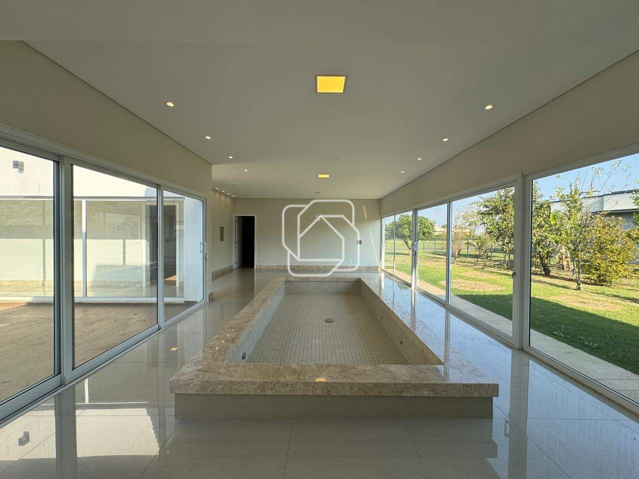 Casa de Condomínio para aluguel em Salto - SP - Residencial Primavera: 