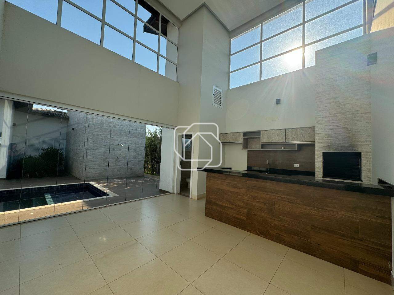 Casa de Condomínio para aluguel em Salto - SP - Residencial Primavera: 
