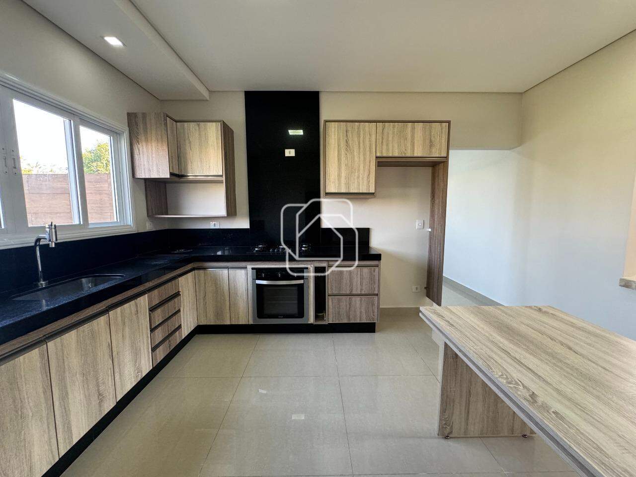 Casa de Condomínio para aluguel em Salto - SP - Residencial Primavera: 