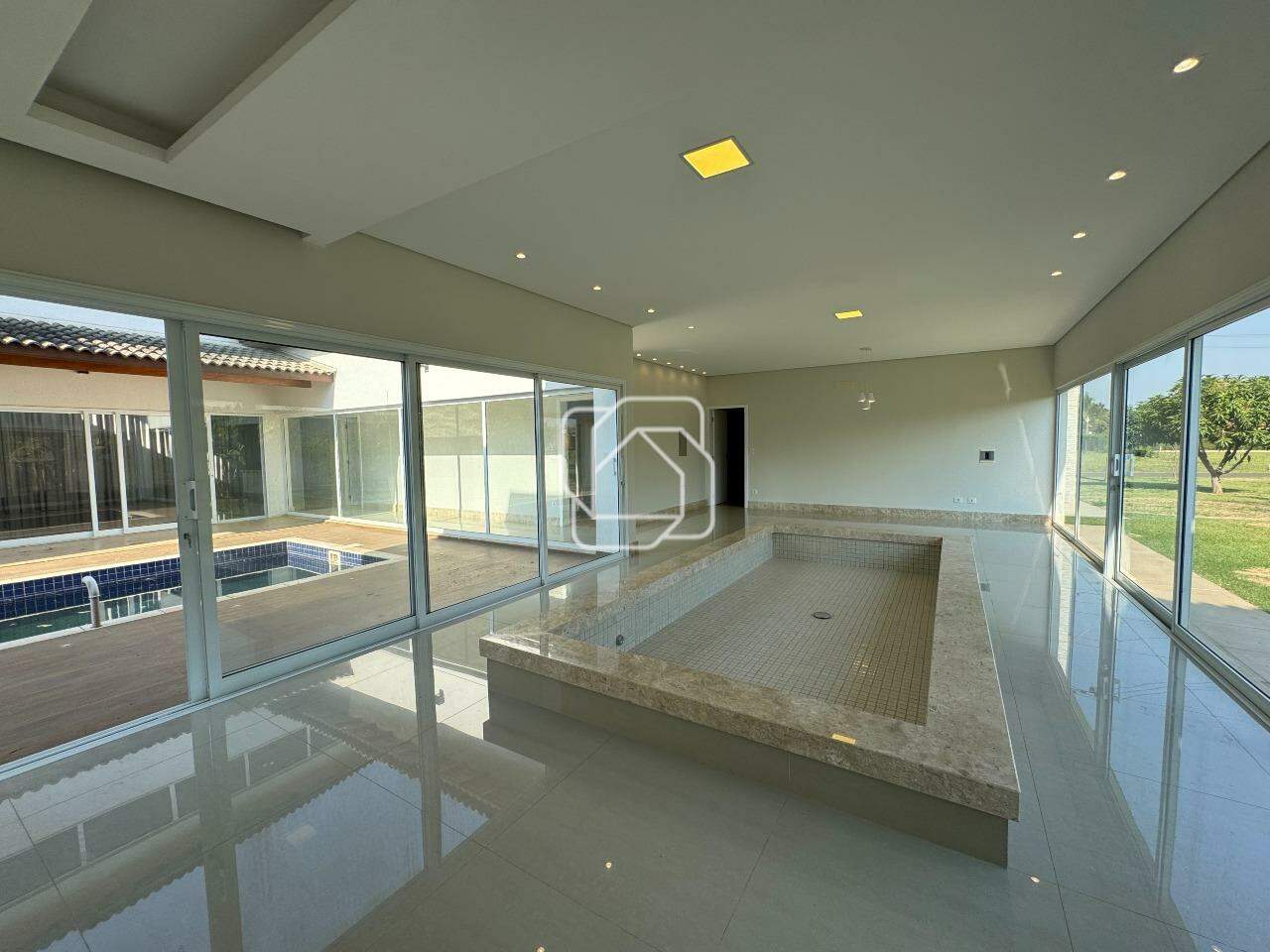 Casa de Condomínio para aluguel em Salto - SP - Residencial Primavera: 