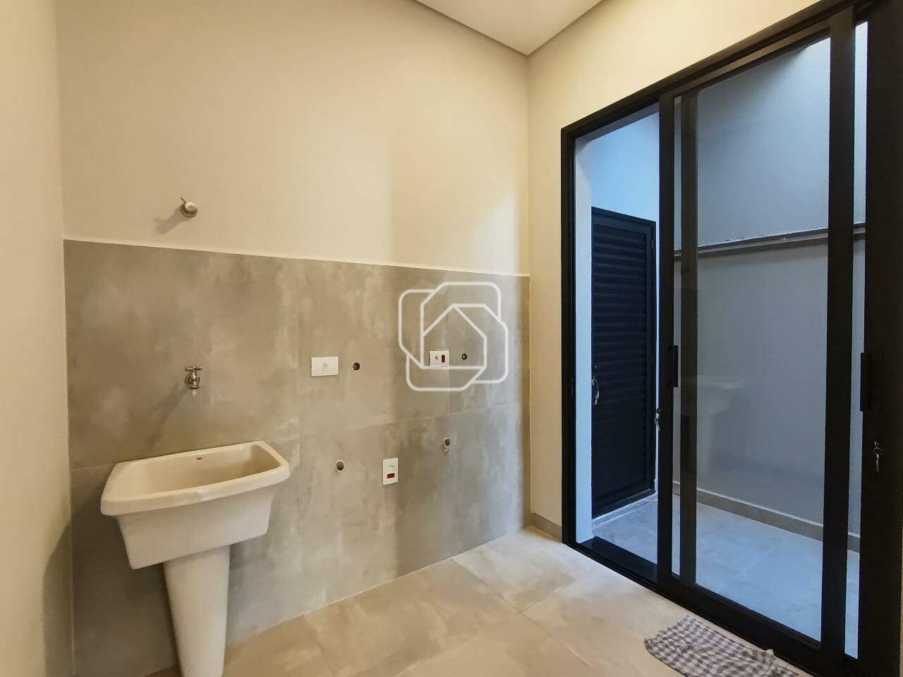 Casa de Condomínio à venda em Itu - SP - Condomínio Residencial Mont Blanc: Lavanderia