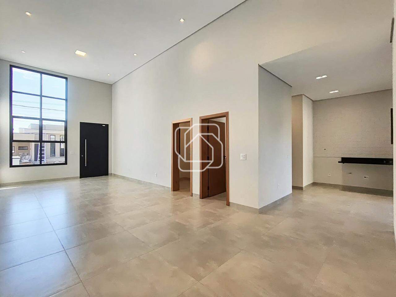Casa de Condomínio à venda em Itu - SP - Condomínio Residencial Mont Blanc: Sala de estar e jantar