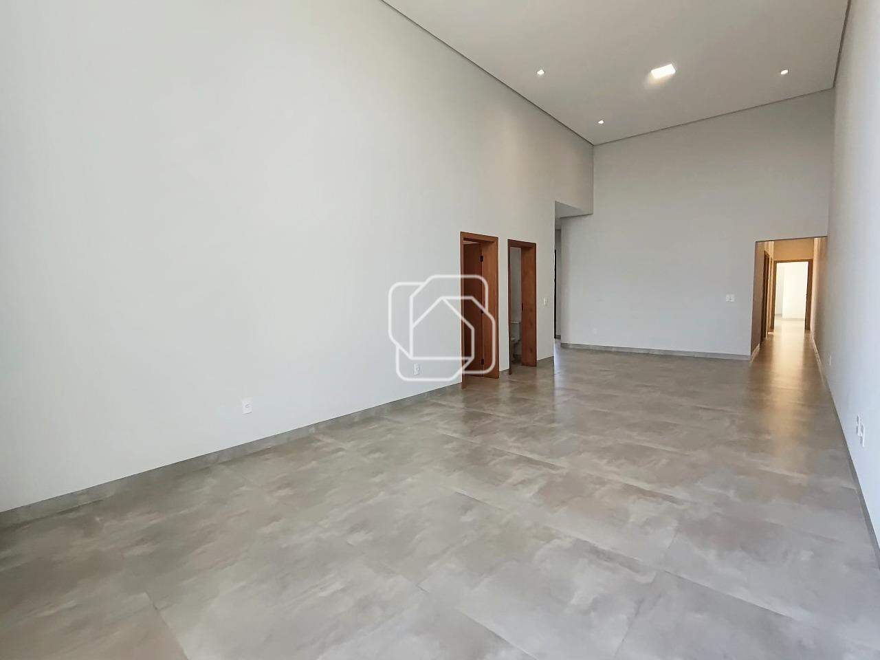 Casa de Condomínio à venda em Itu - SP - Condomínio Residencial Mont Blanc: Sala de estar e jantar