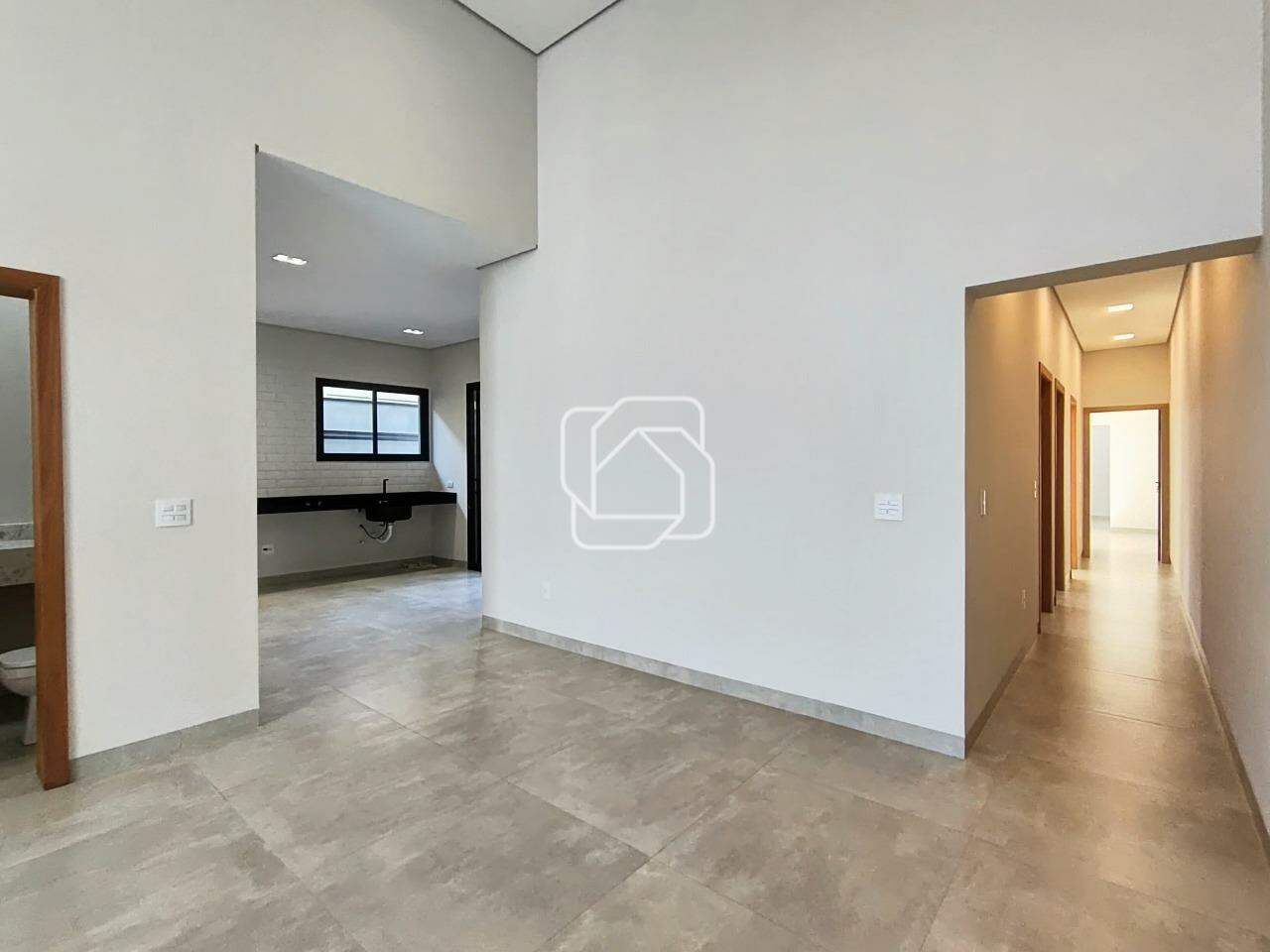 Casa de Condomínio à venda em Itu - SP - Condomínio Residencial Mont Blanc: Sala de estar e jantar